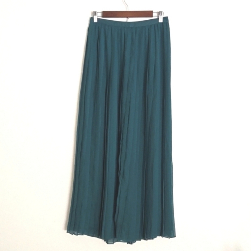 Emerald Green Pleated Maxi Skirt